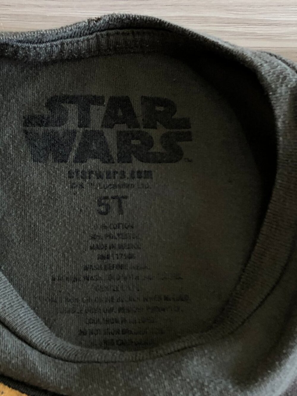 Star Wars Yoda T-shirt Boys Size 5T - Picture 2 of 4